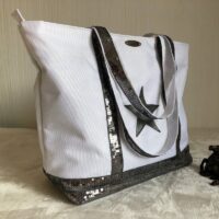 Le sac cabas blanc et paillettes grises (SUR COMMANDE)