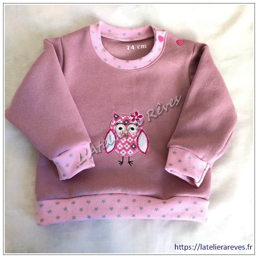 You are currently viewing Sweat shirt rose brodé hibou pour bébé